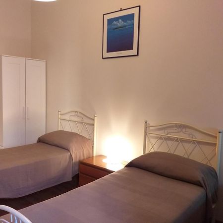 Relax in Centro Bed & Breakfast Napoli Exterior foto