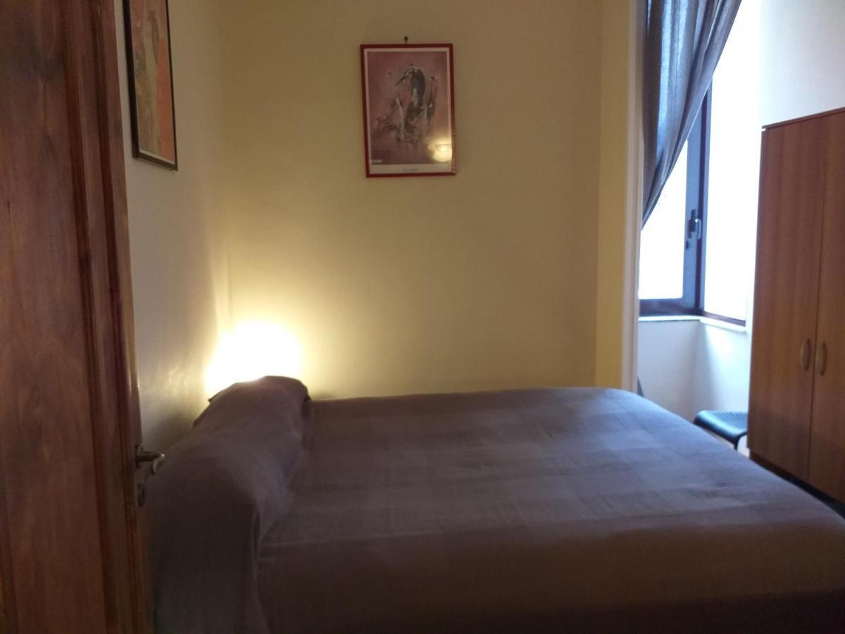 Relax in Centro Bed & Breakfast Napoli Exterior foto